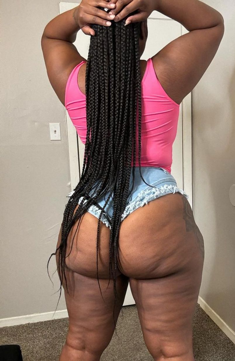 Juicybooty 2