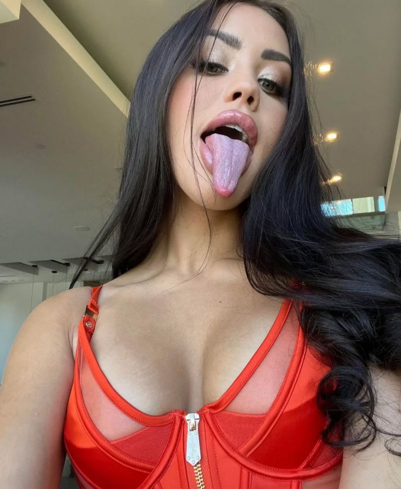 Karole 1