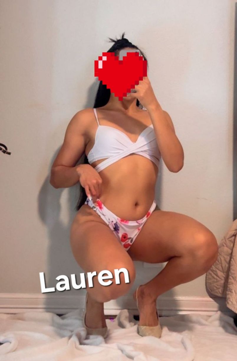 Lauren 3