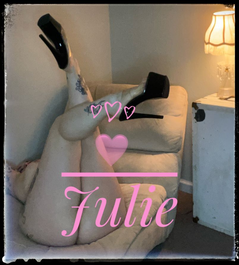 Julie 5