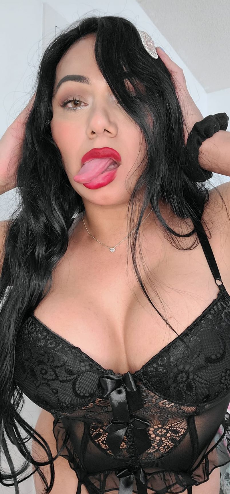 Ts Carolina Bronx Ny 1