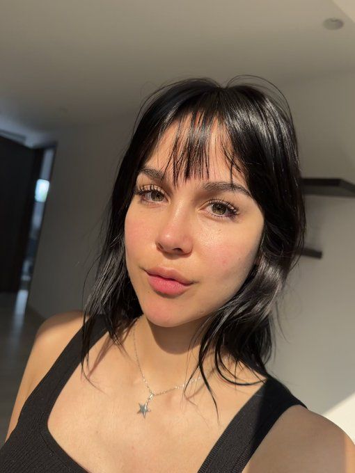 Isabella 1