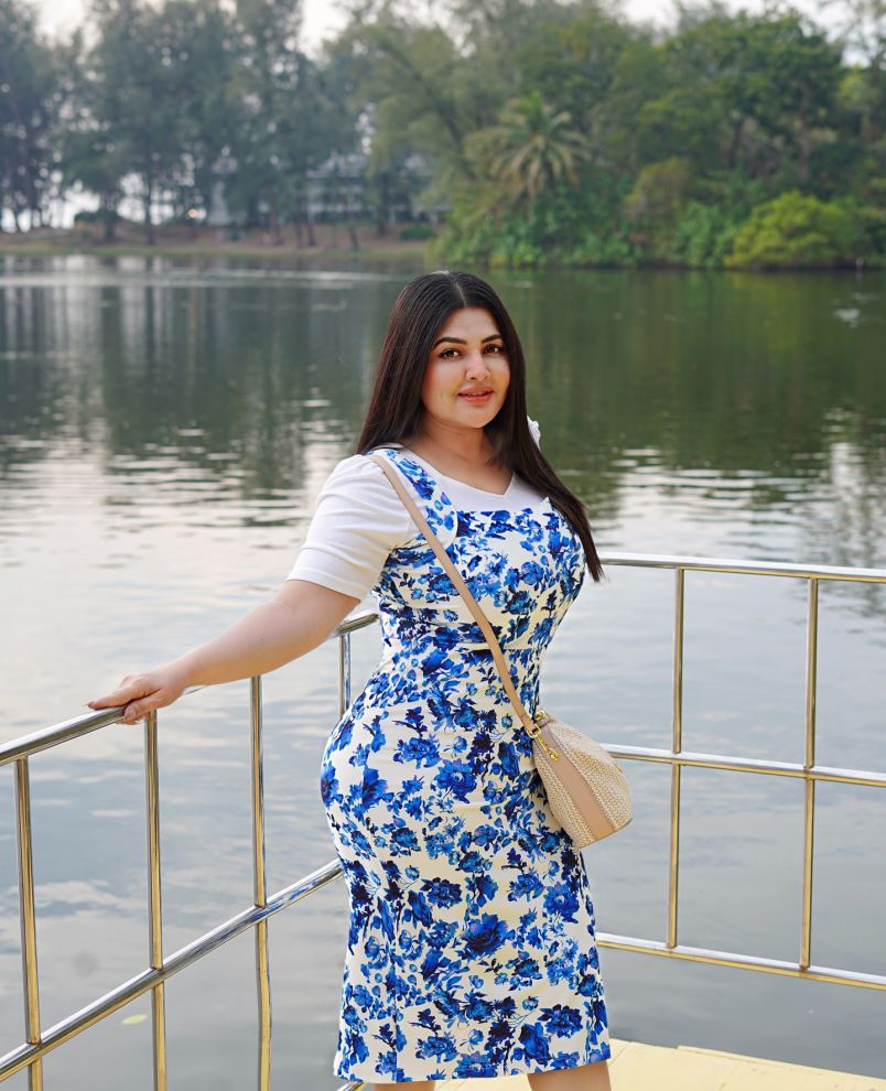 Dhaka Escort Service 3