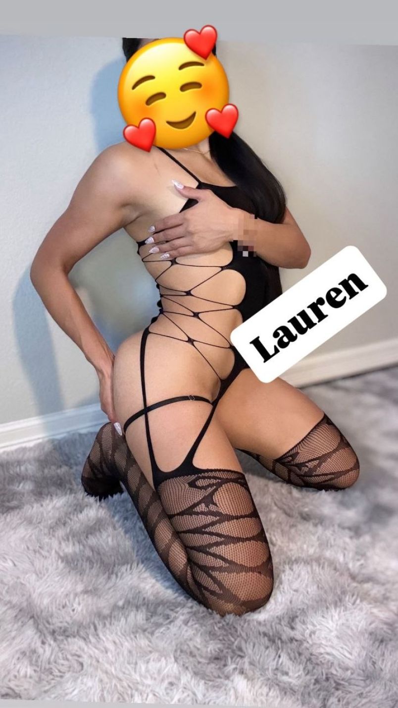 Latinas Curviss 4