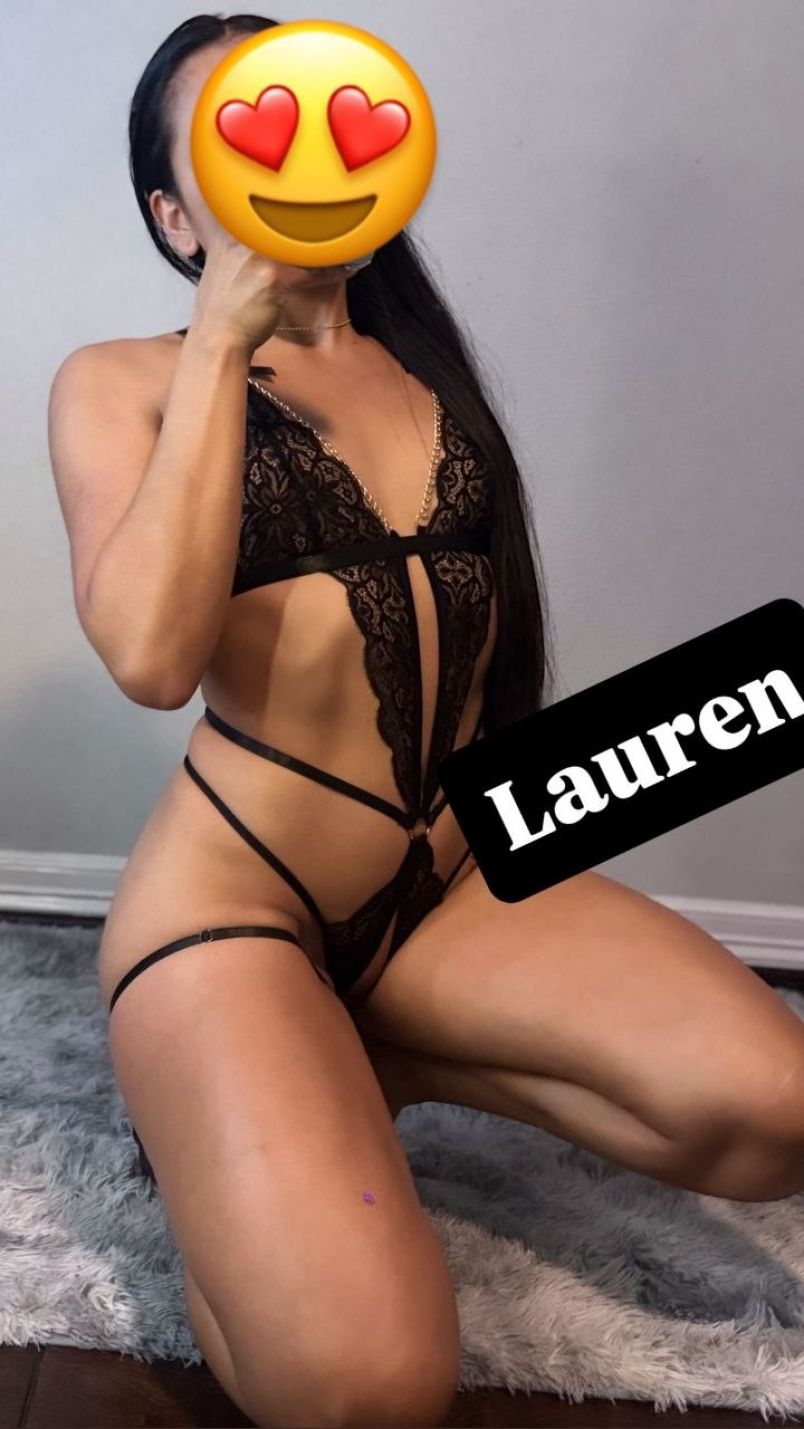 Latinas Curviss 5