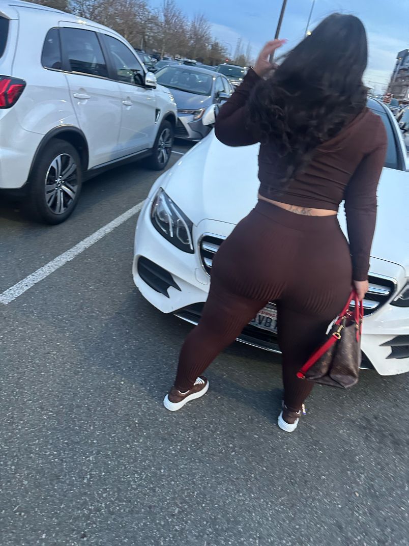 Bella 12