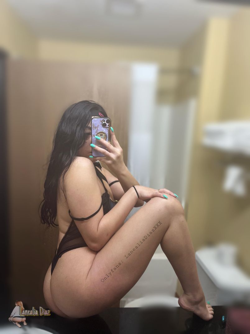 Lanealia Bunny Diaz 5