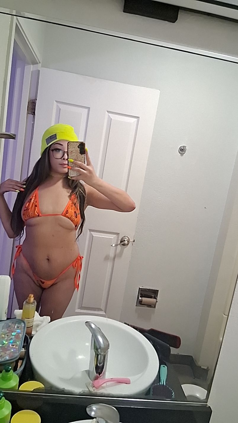 Lanealia Bunny Diaz 4