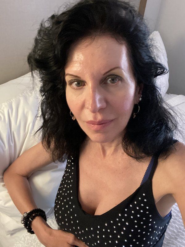 Danielle Dior Italian 3