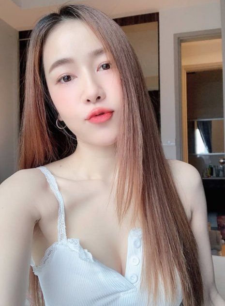 Fresh face in area, 4 4