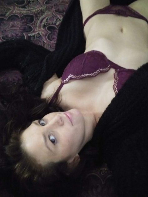 Alexis 754-364-4016 3