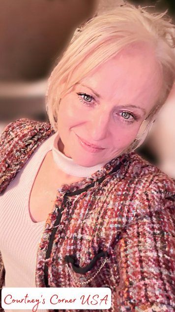 Courtney’s Corner U 4