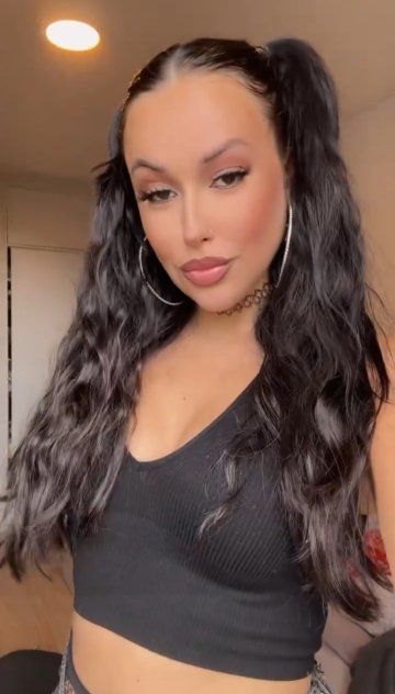 Joy is back in town f 2