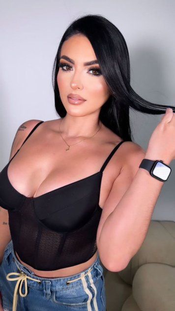 i am available incall 4