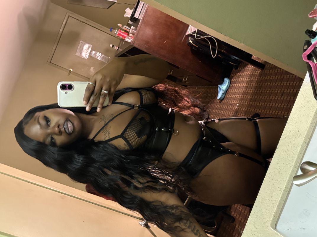 Nicki 4
