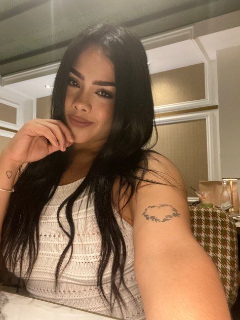 Available, Call me 3