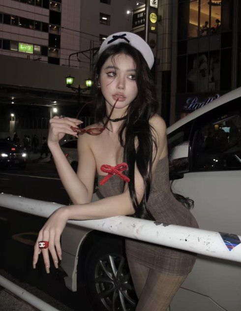 sandy, 22 years old 3