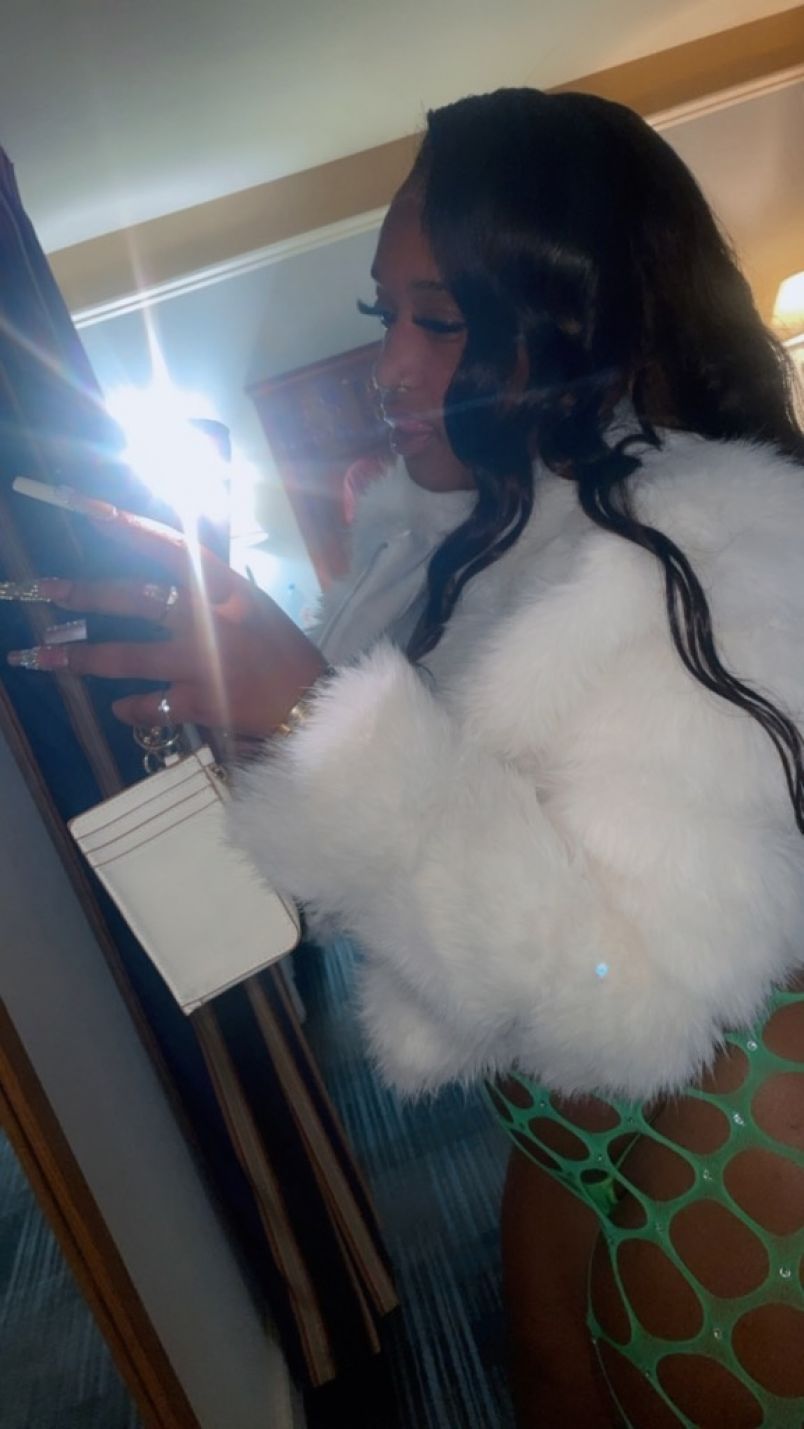 REVIEWED Escort Babyl 1