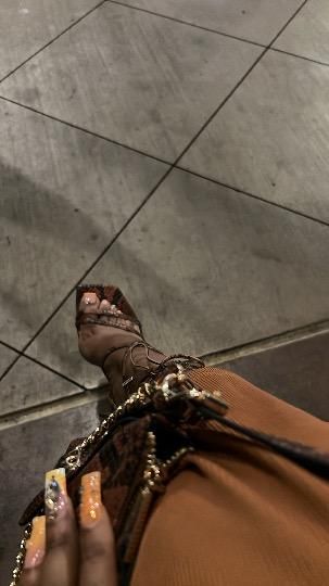 REVIEWED Escort Babyl 4