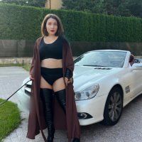 Regina Flow Masseuse 2