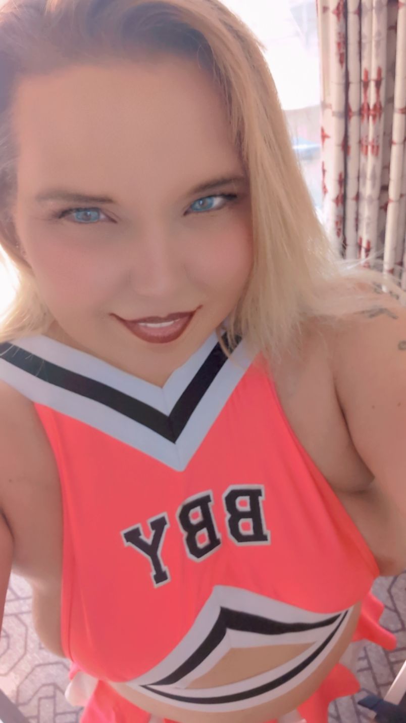 Hazel Hayes 6