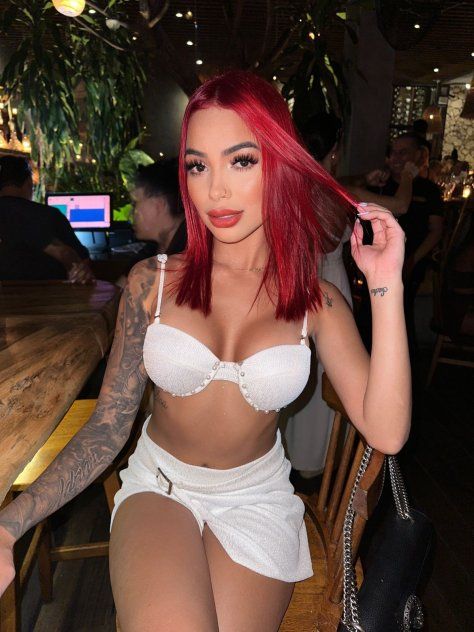 New redhead Available 1