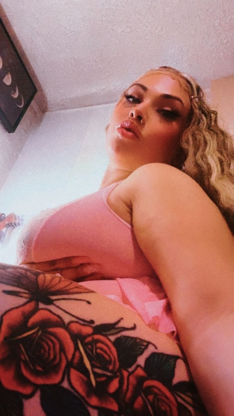 Thicky Jasmin 1
