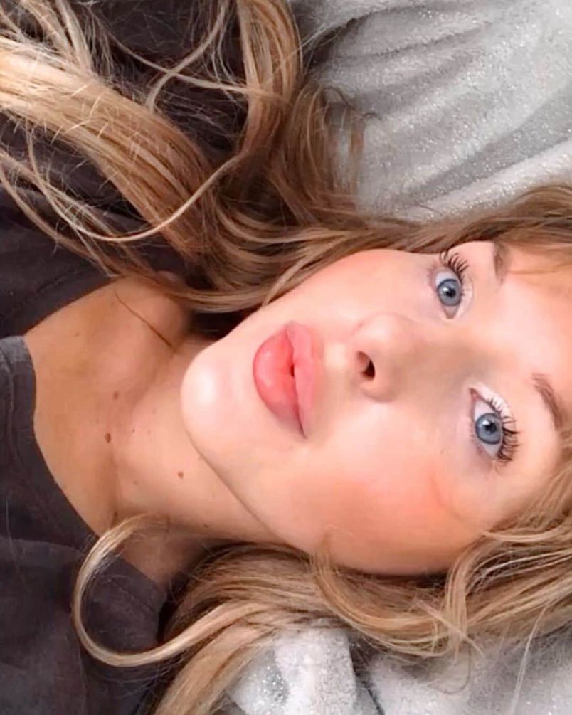 Heidi Klun 4