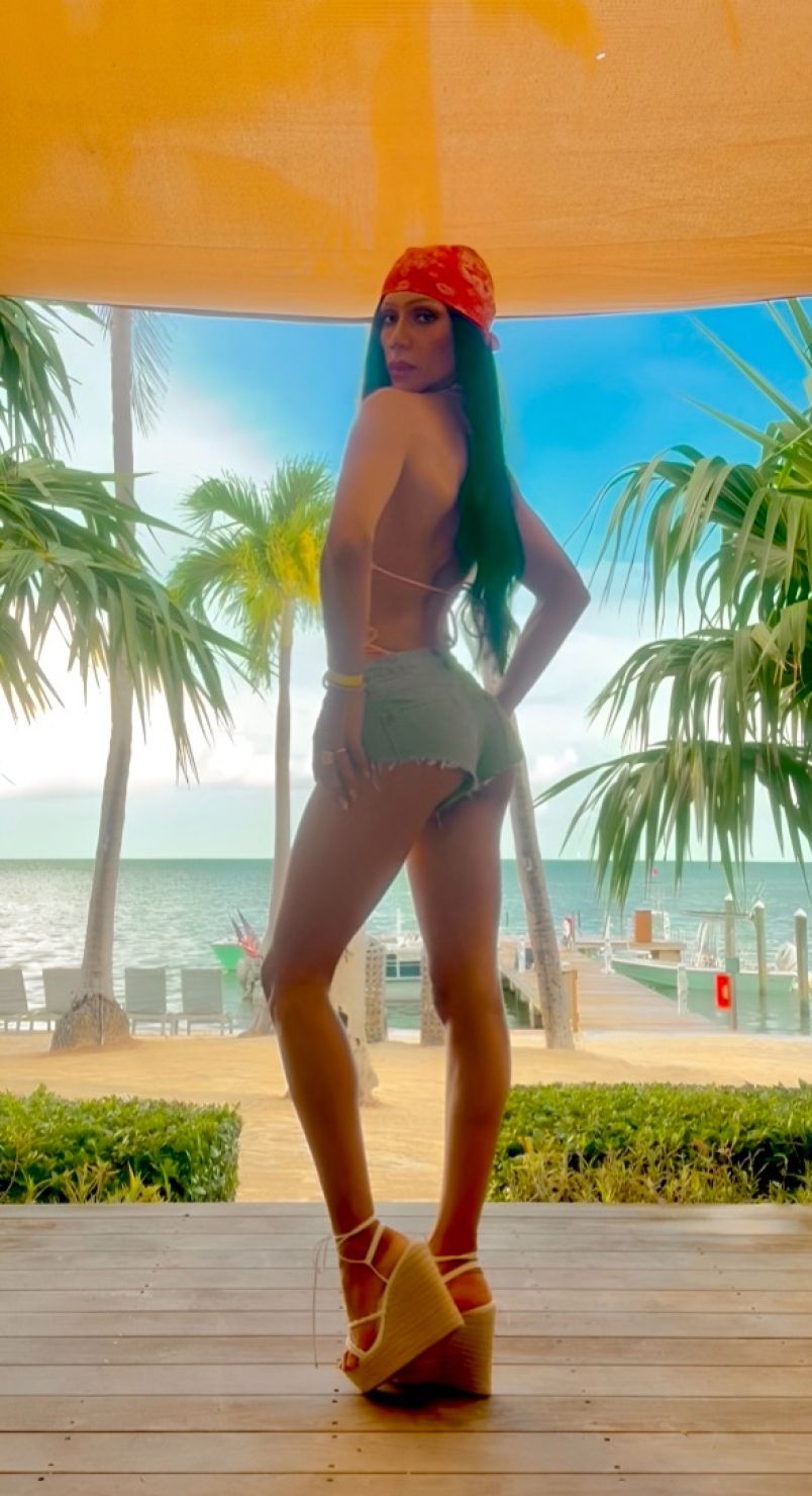 Nina Ruby Love 1
