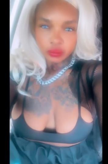 Divine Enchantress 4