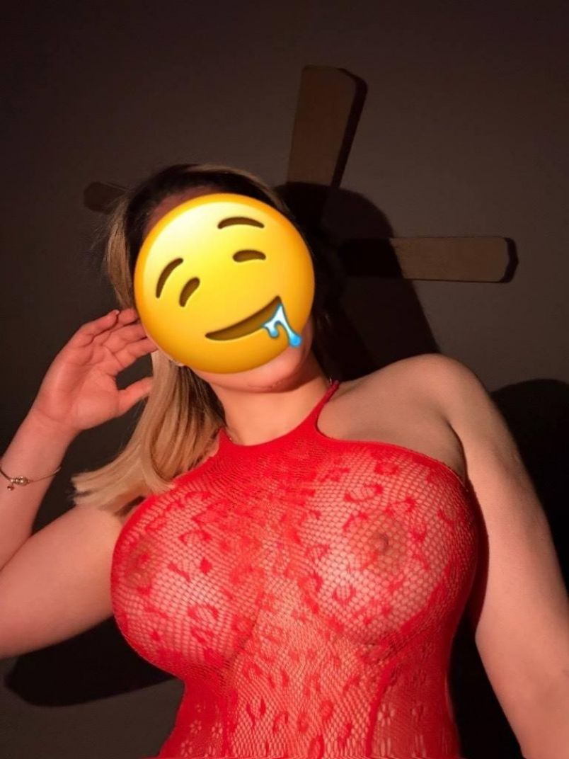 Hot Latina 3
