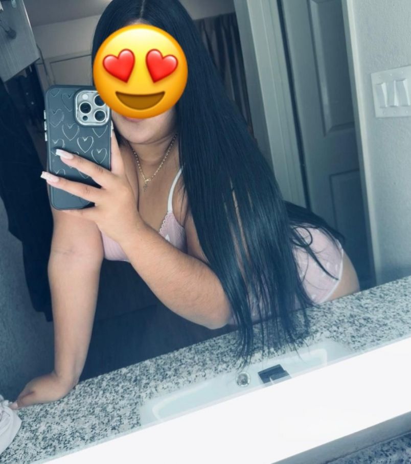 Enchanting Valentina 4