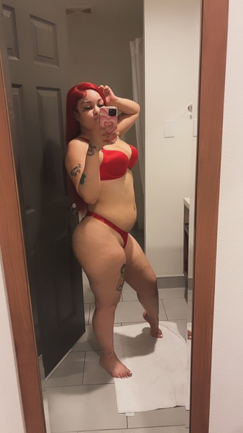 Enchanting Lexi 4