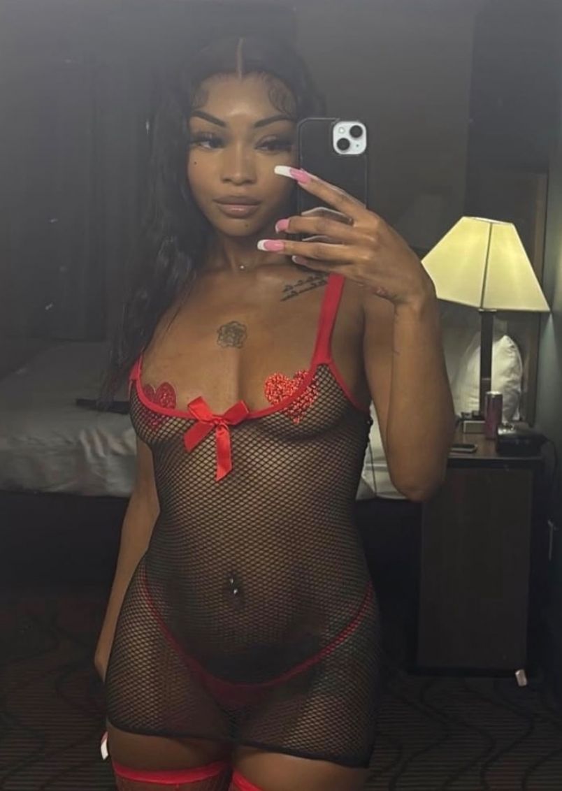 Vibrant Vanessa 1