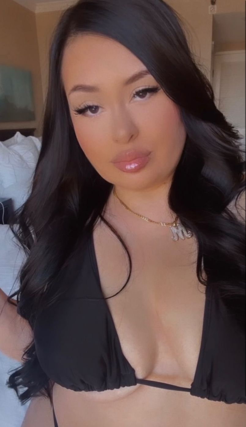 Charming Lexi 1