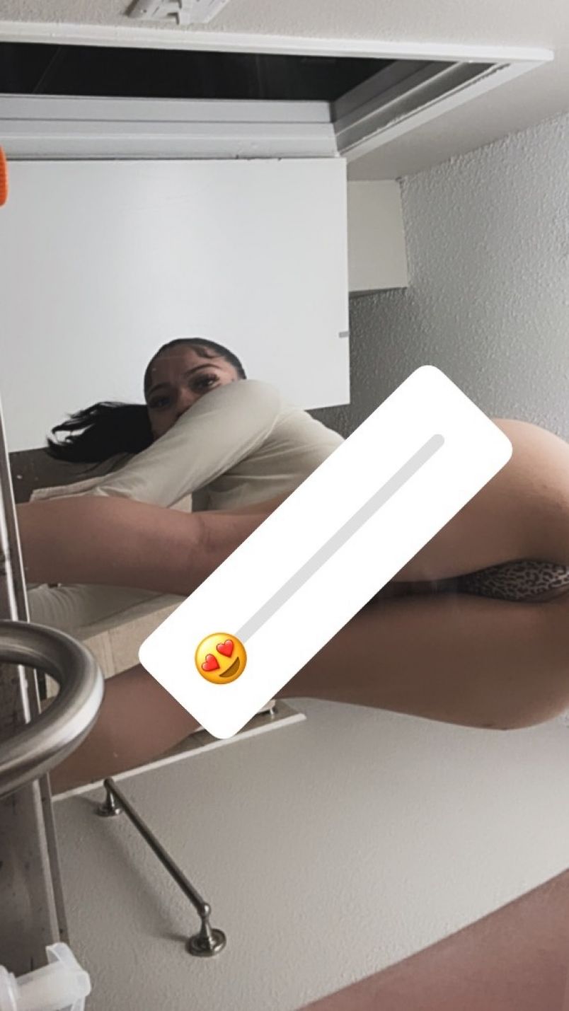 Sensual Sofia 1
