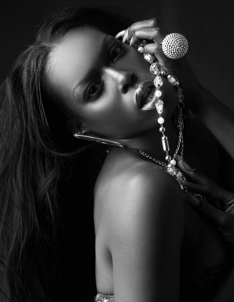 Sensual Chanel 1