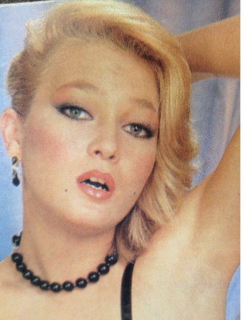 ANGELIQUE RICARD 3