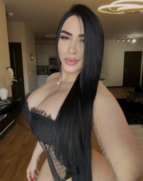 Pamelaaa 3