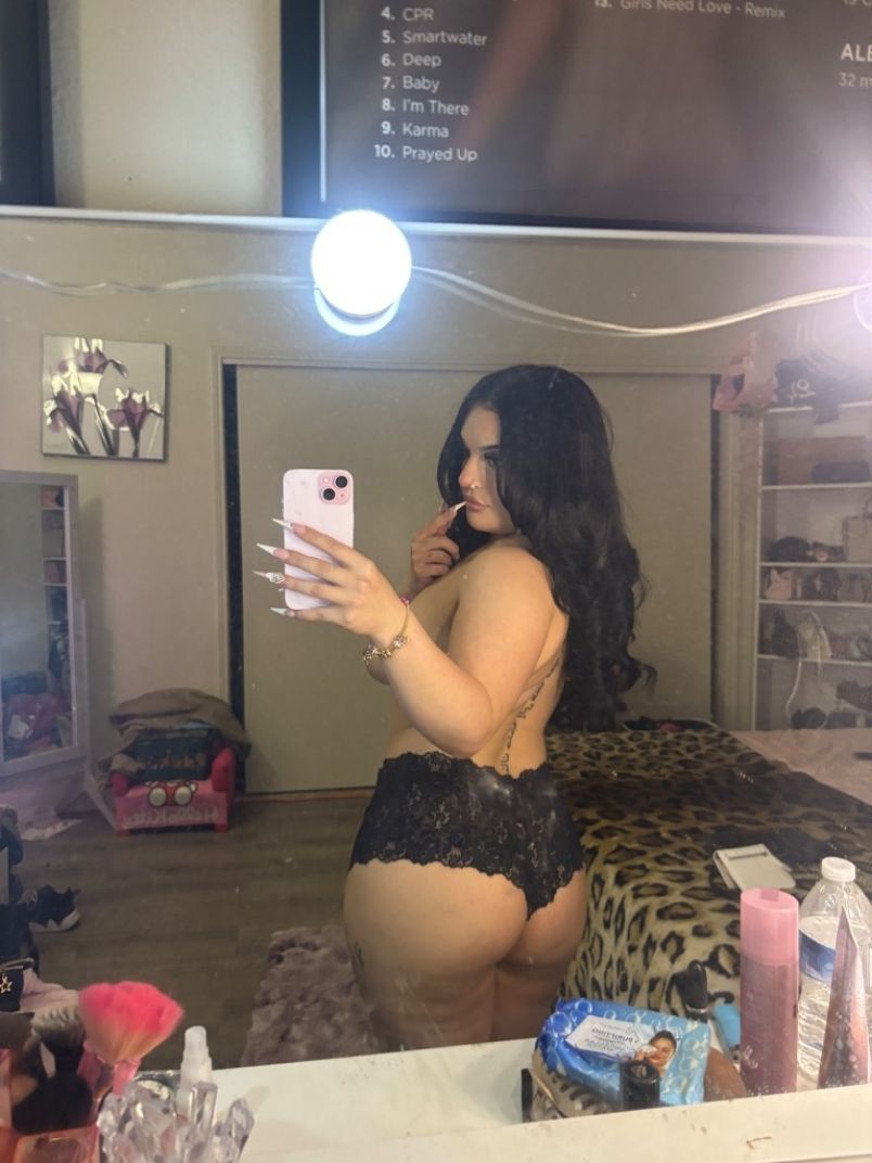 Petite Delight 2