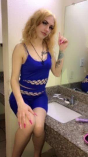 Party Queen 4