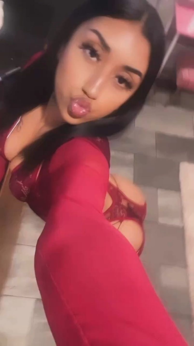 Sweet Charmer 1