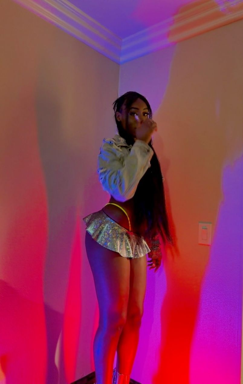Sensual Jasmine 4
