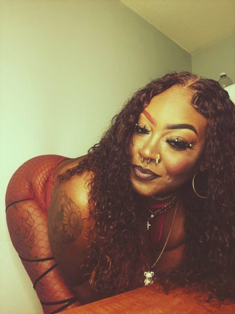 Lady Amazon 2