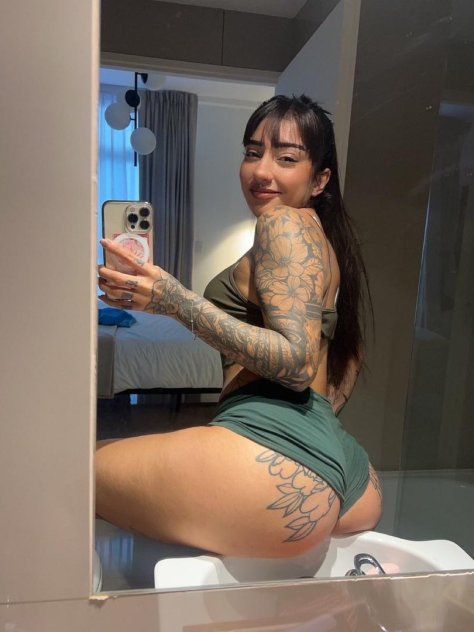 Lauren 2