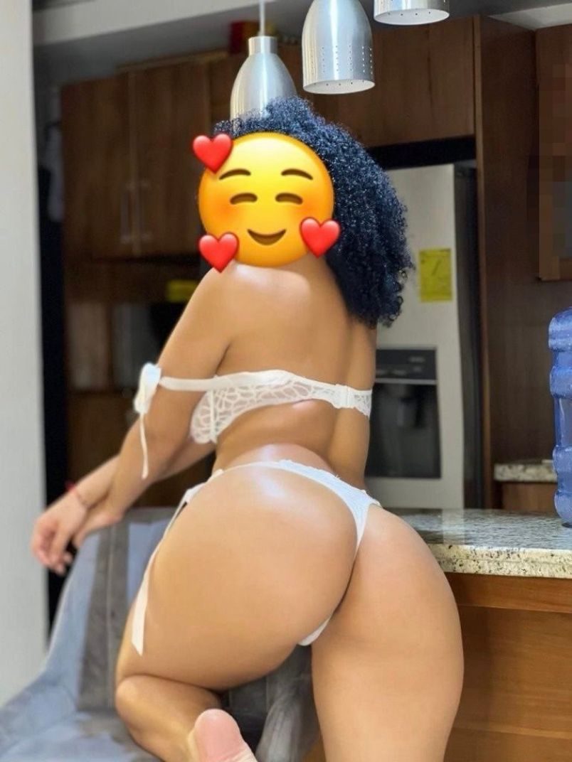 Enchanting Rosa 4