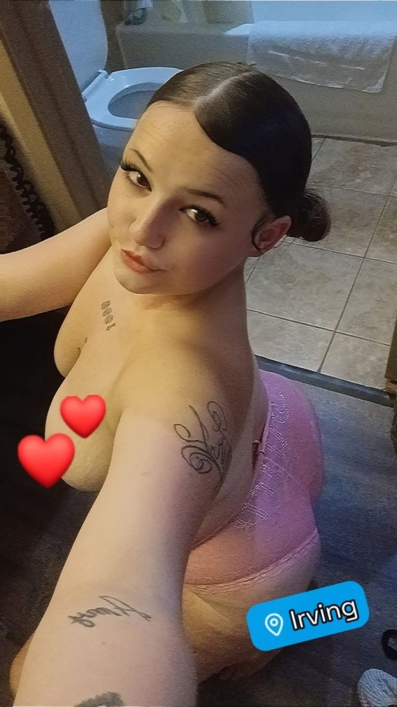 Playful Jayda 3