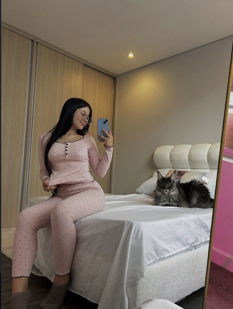 Chloe 2