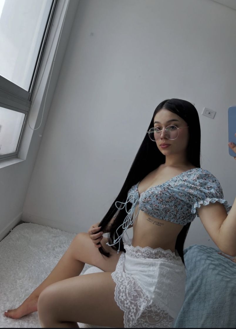 Chloe 2
