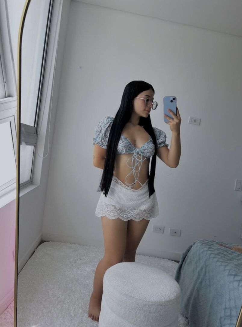 Chloe 2